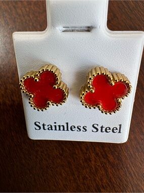 Gold-Tone Red Clover Stud Earrings - Stainless Steel